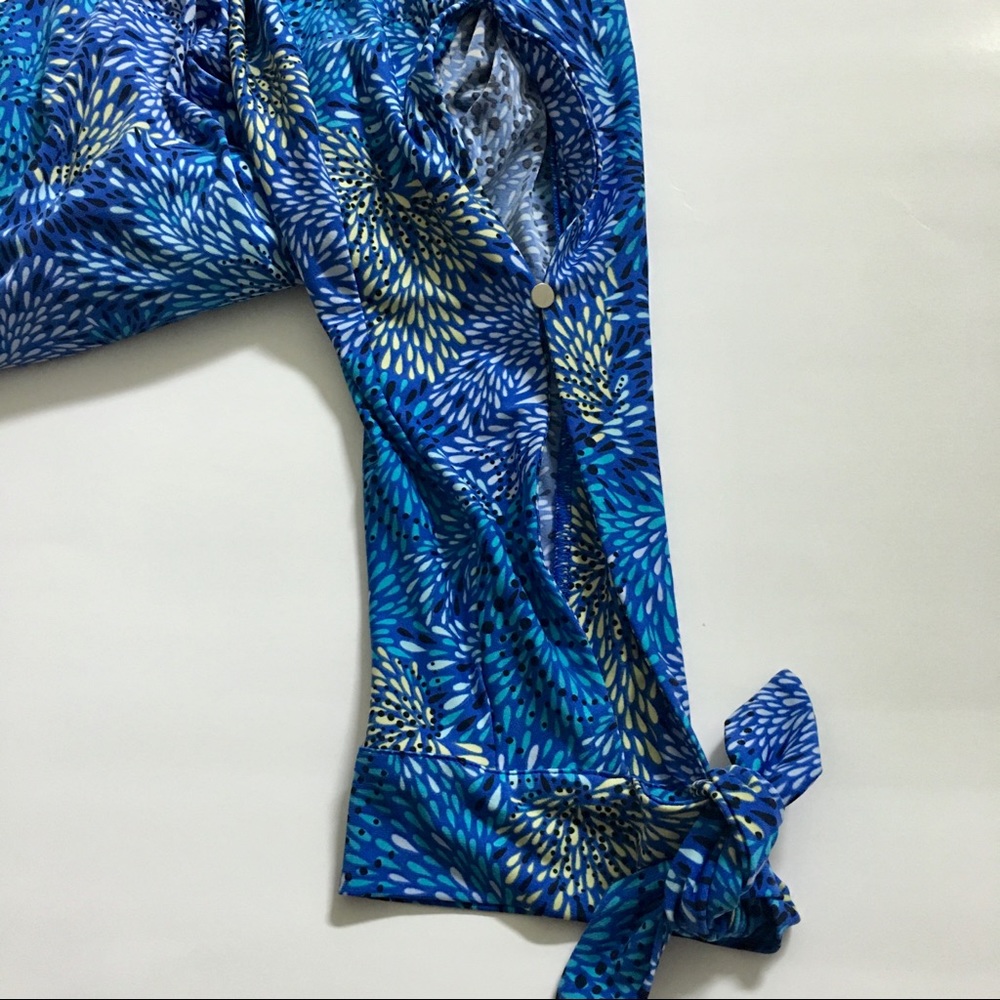 The Limited Petite Blue Top | Size Large - Picture 5 of 8